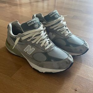 New Balance 993